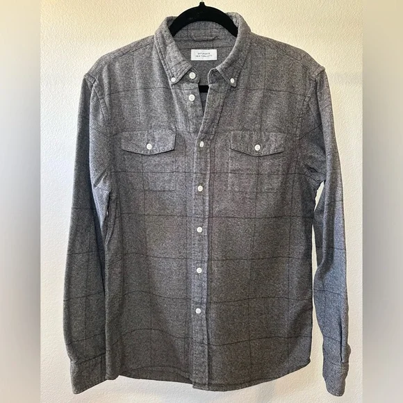 Saturday’s NYC Men’s Button Up Flannel Shirt